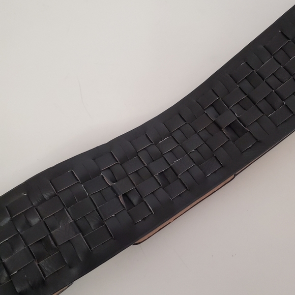 Black Wide Weaved Faux Leather Belt 🤩 - Picture 6 of 8